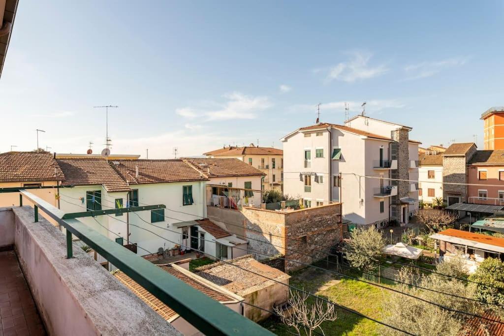 Chic Italian Escape - Casa Vacanze Lorusso Montecatini Terme Exteriör bild